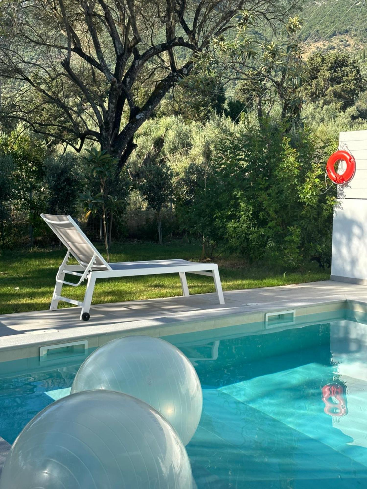 Splash Suites With Private Pools Νικιάνα Εξωτερικό φωτογραφία